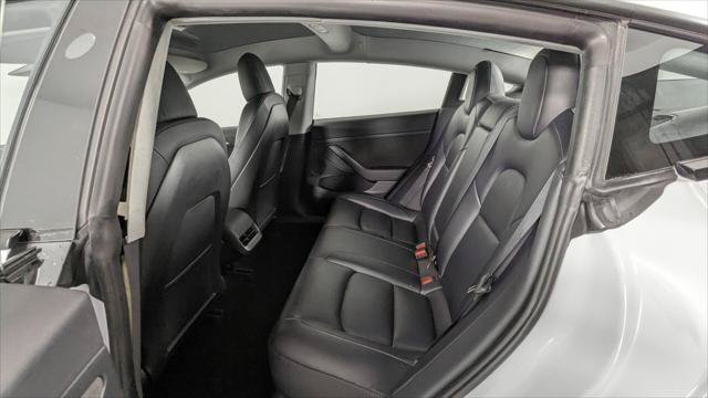 Used 2023 Tesla Model 3 Standard Range RWD image 14