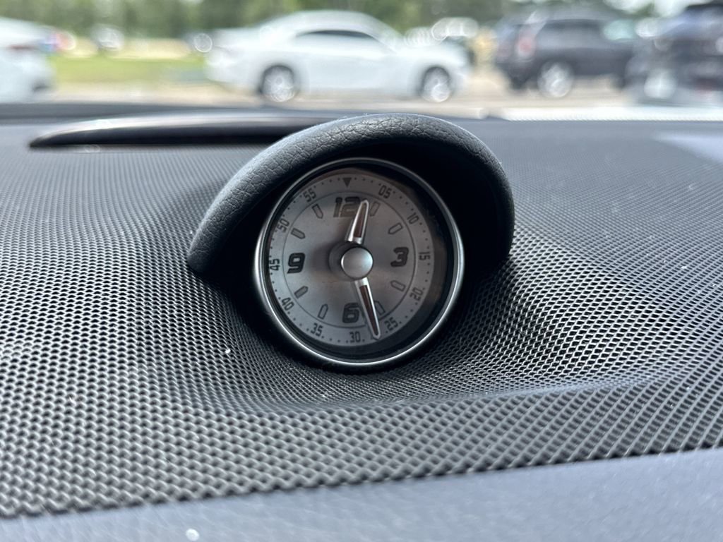 Used 2015 Mercedes-Benz SL 550 image 19