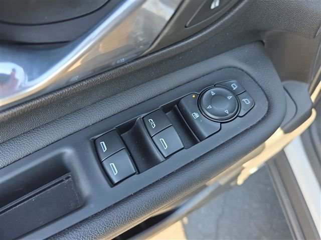 Used 2022 GMC Terrain Denali w/ LPO, Floor Liner Package image 20