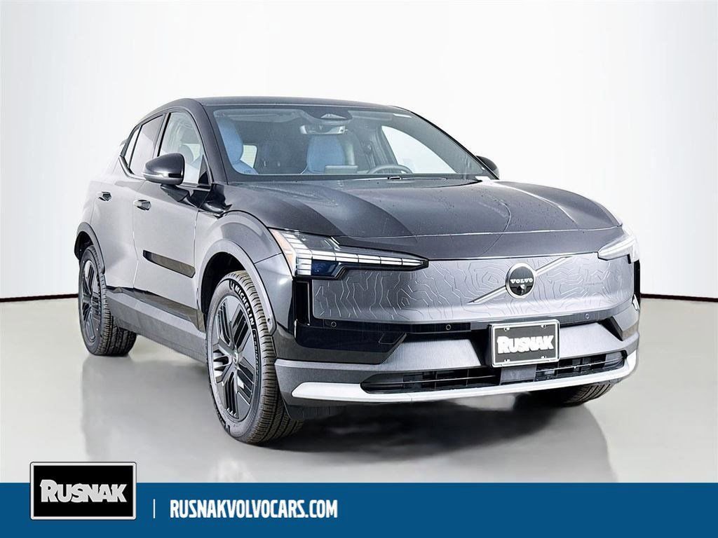 New 2026 Volvo EX30 Cross Country Ultra w/ Protection Package Premier