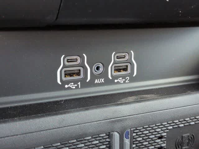 New 2026 RAM 3500 Big Horn AWD/4WD image 31