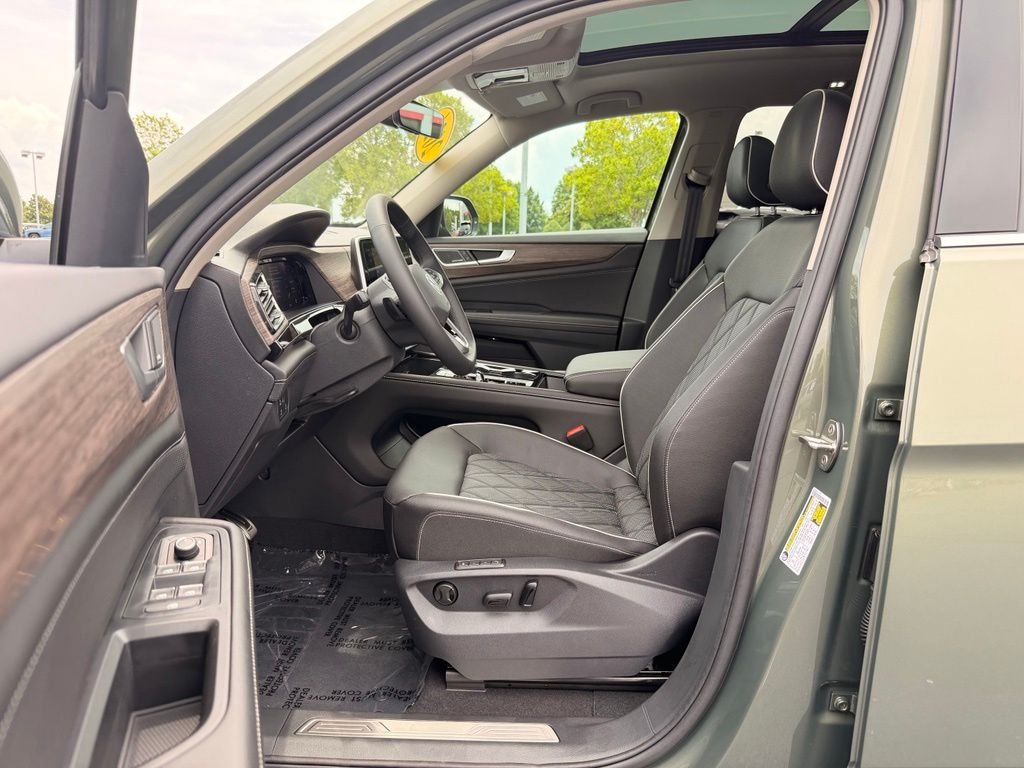 Used 2026 Volkswagen Atlas SEL Premium R-Line AWD/4WD image 29