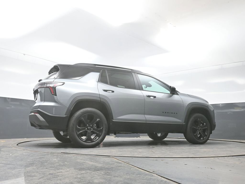 New 2026 Chevrolet Equinox LT w/ Convenience Package II image 44