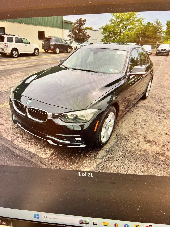 Used 2016 BMW 328i xDrive 328i xDrive AWD 4dr Sedan SULE w/ Driver Assistance Package image 3