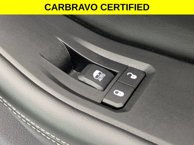 Used 2024 Jeep Grand Cherokee L Altitude RWD image 35