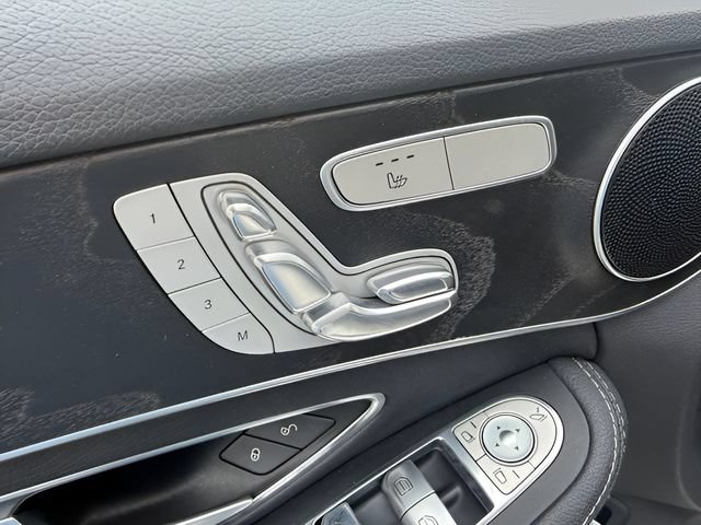 Used 2016 Mercedes-Benz C 300 4MATIC Sedan image 12