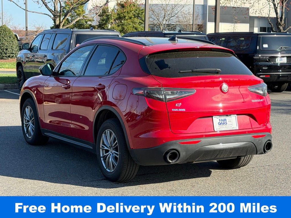 Used 2024 Alfa Romeo Stelvio Sprint image 7