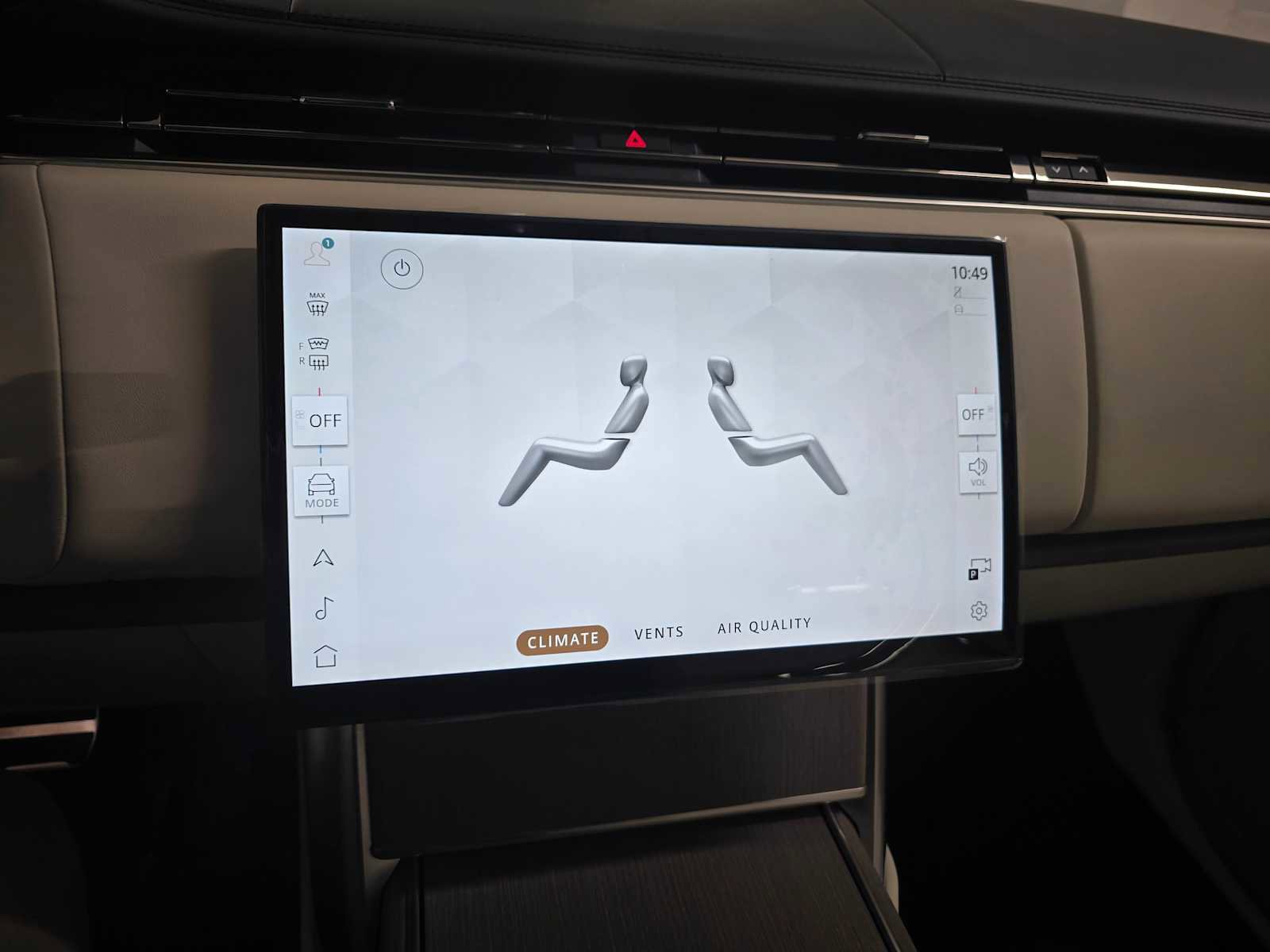 New 2026 Land Rover Range Rover SE image 27