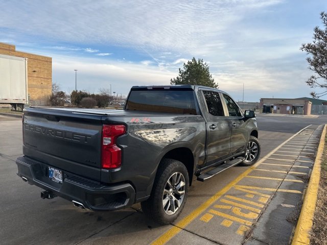 Used 2022 Chevrolet Silverado 1500 RST image 3