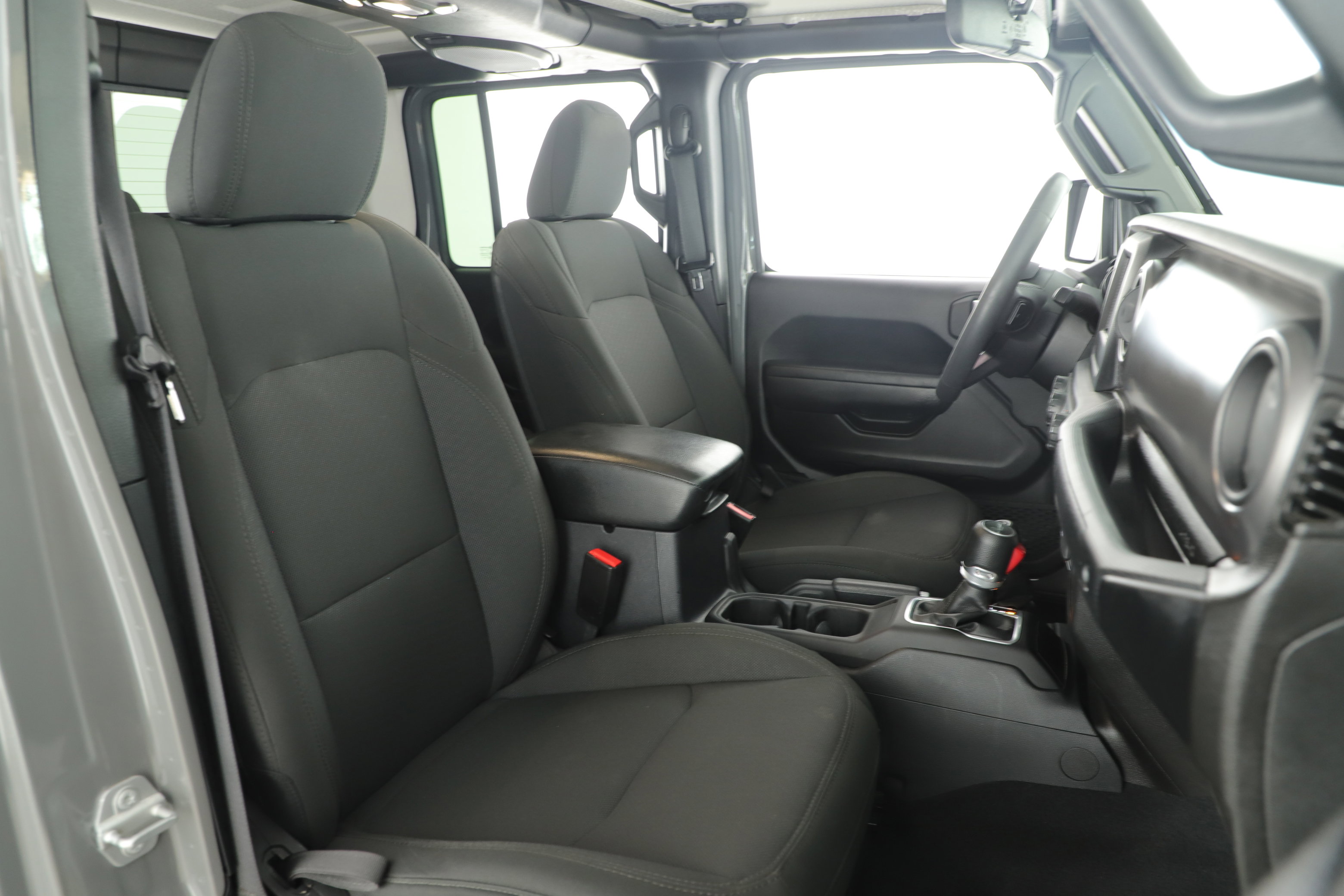 Used 2023 Jeep Gladiator Willys image 23