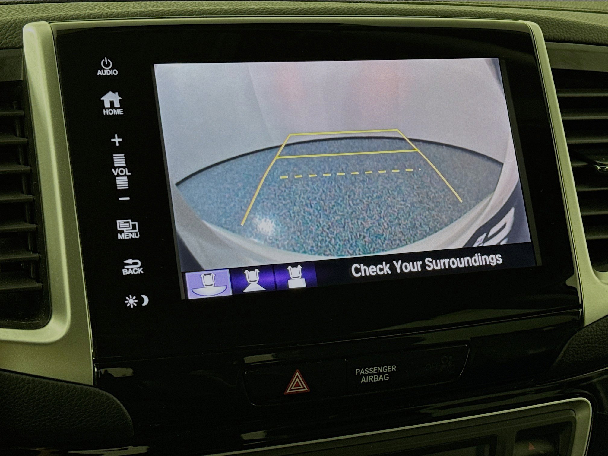 Certified 2018 Honda Pilot Touring image 14