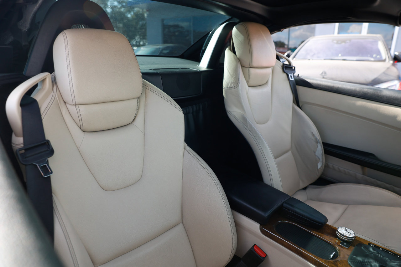 Used 2014 Mercedes-Benz SLK 250 image 12