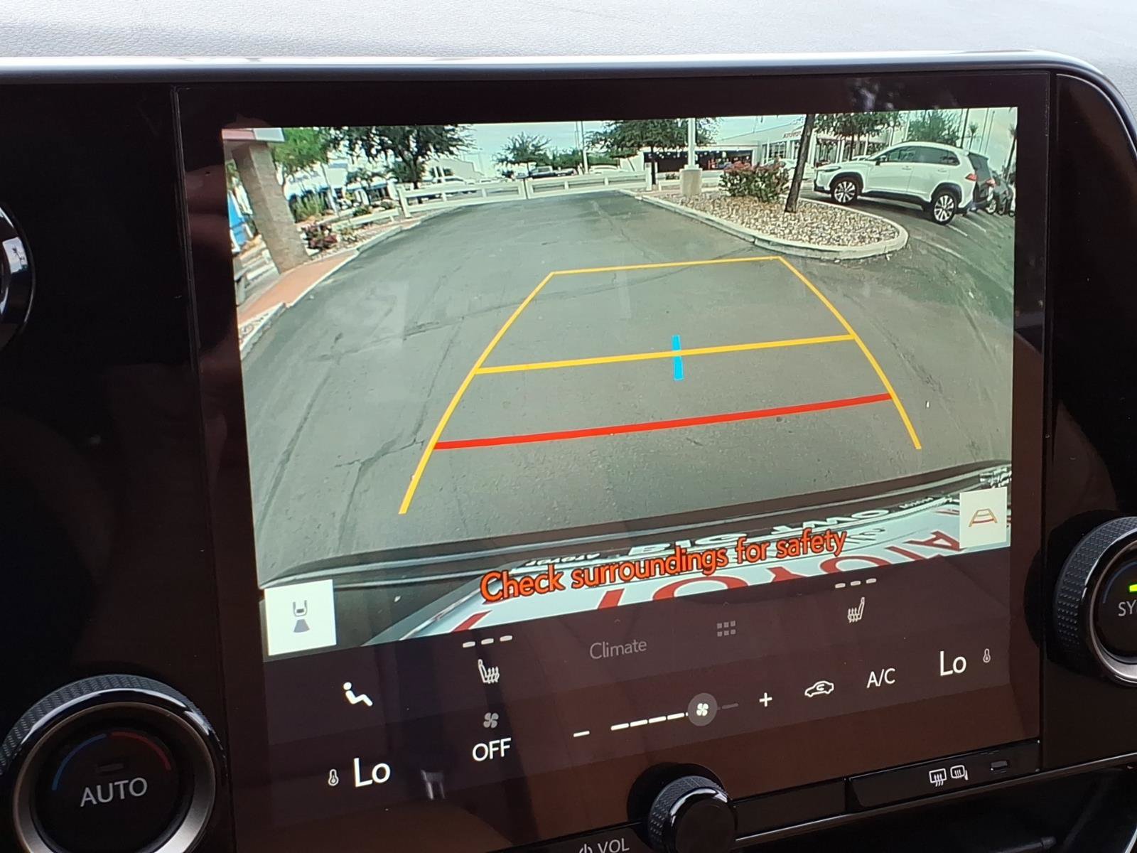 Used 2025 Lexus NX 350h AWD image 17
