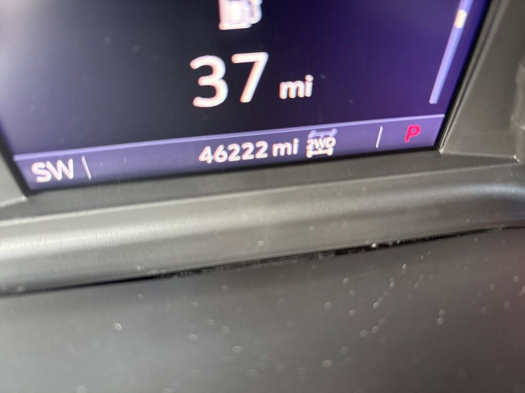 Used 2022 Chevrolet Silverado 1500 LT image 13