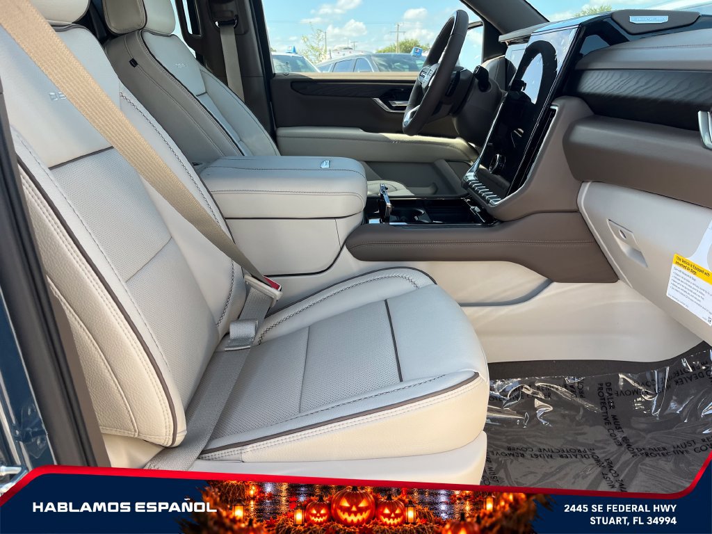 New 2026 GMC Yukon Denali w/ Denali Reserve Package AWD/4WD image 20