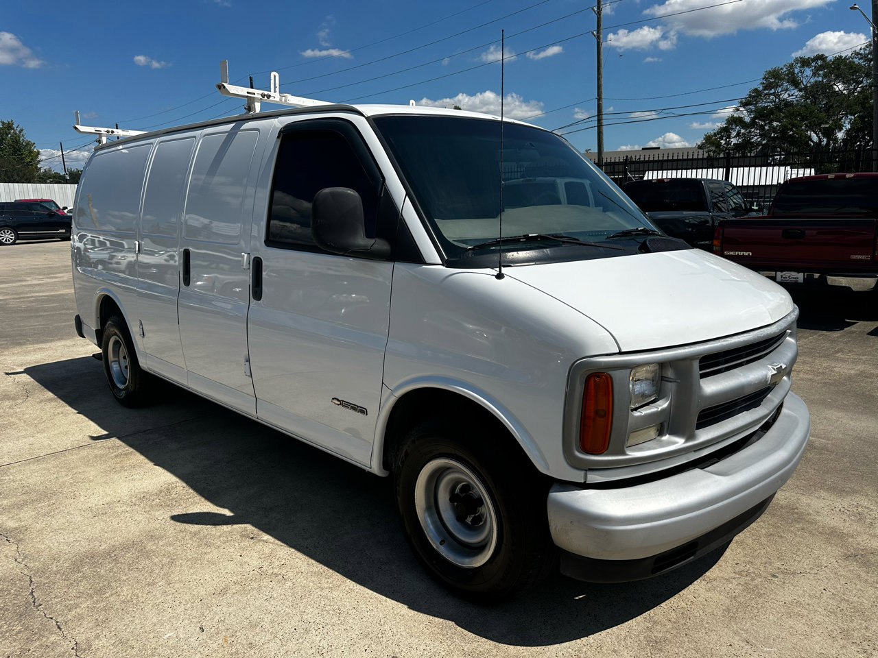 Used 2001 Chevrolet Express 1500 image 7