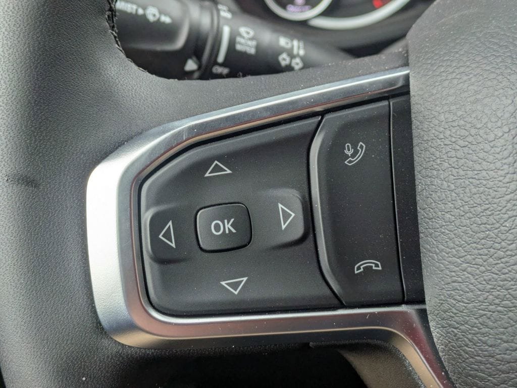 New 2026 RAM 2500 Big Horn AWD/4WD image 16