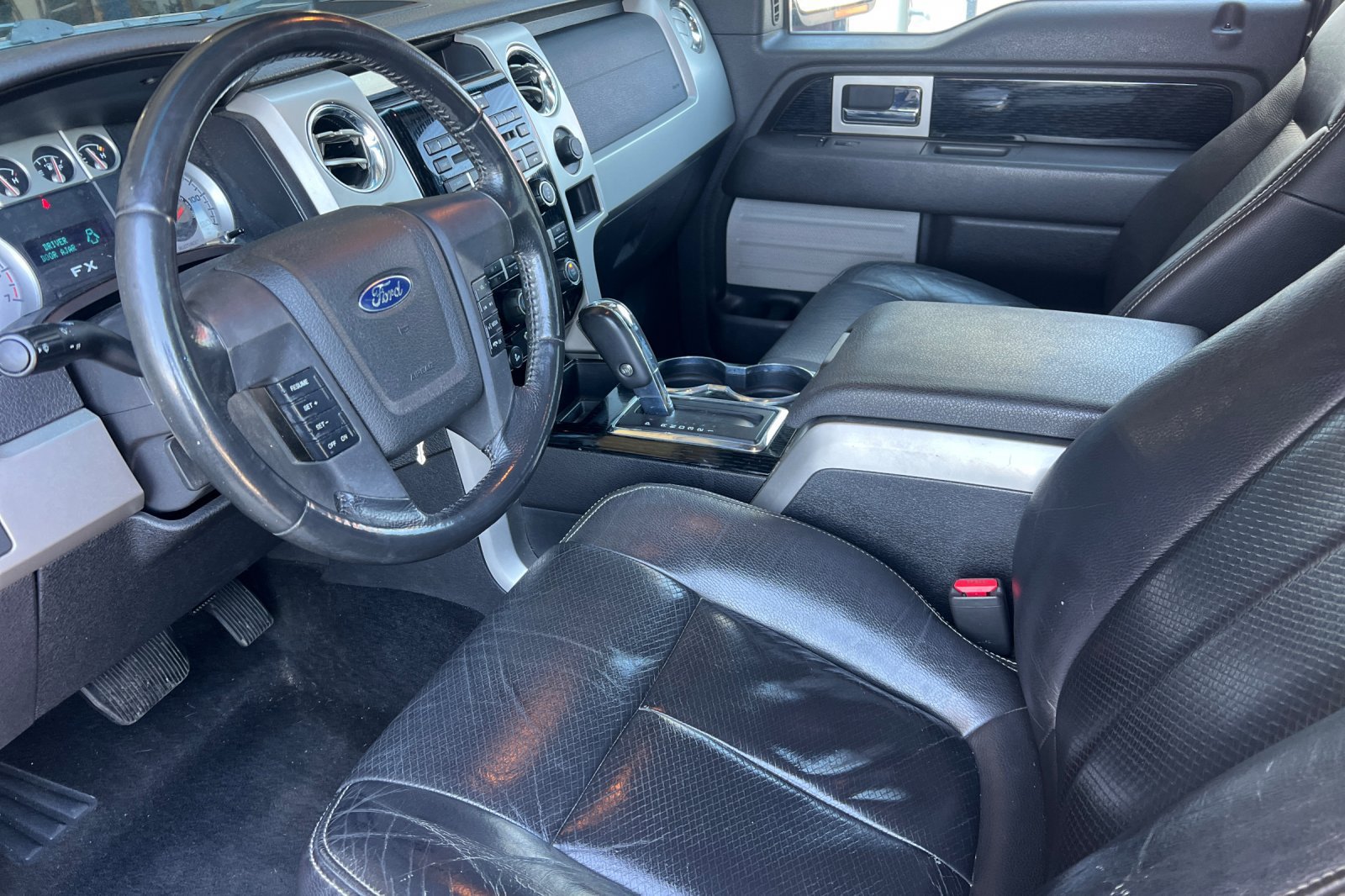 Used 2010 Ford F150 FX4 AWD/4WD image 4