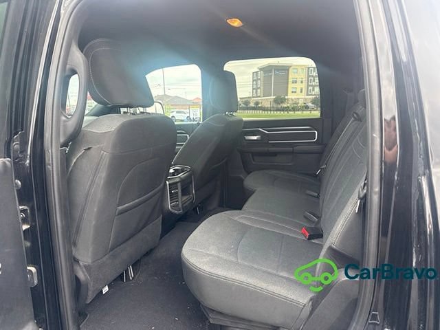 Used 2022 RAM 2500 Big Horn w/ Night Edition AWD/4WD image 10