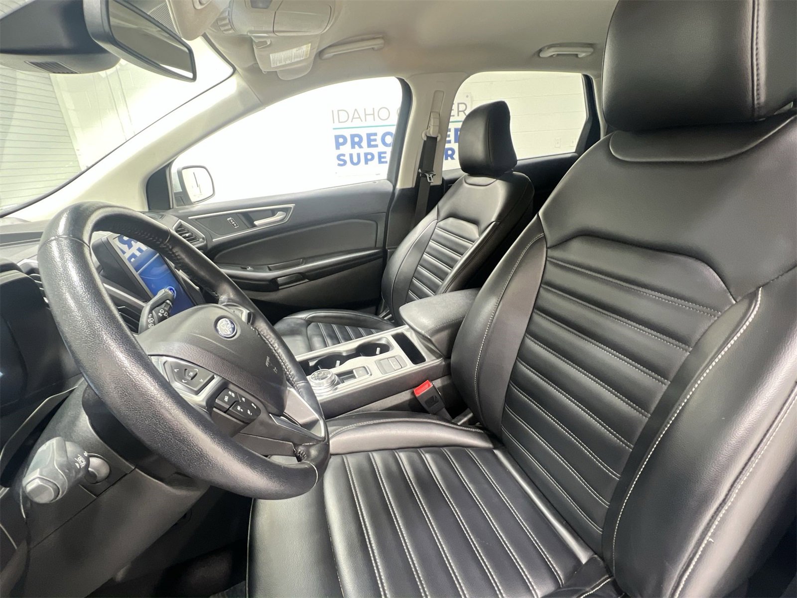 Used 2023 Ford Edge SEL image 11