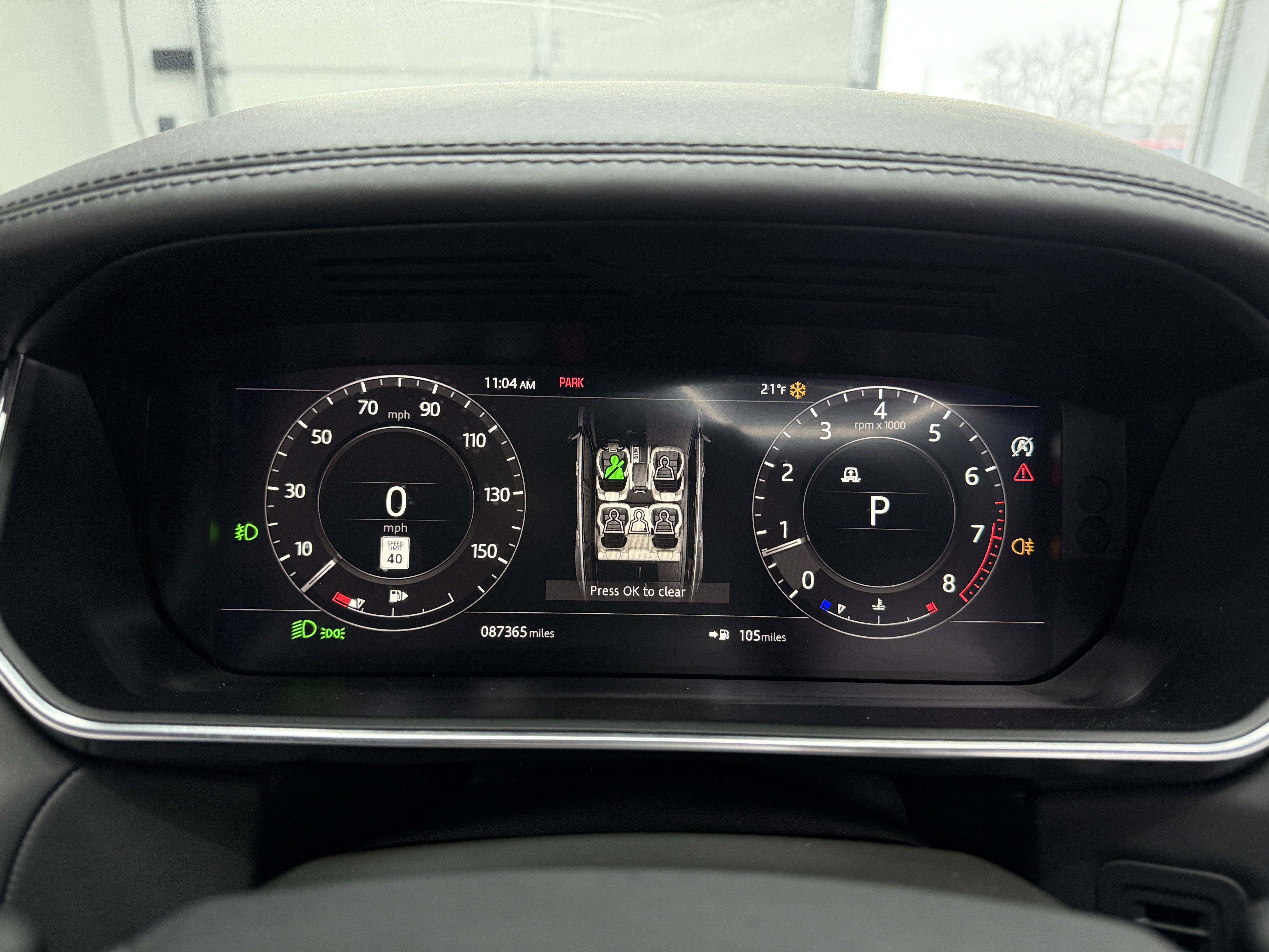 Used 2018 Land Rover Range Rover Sport HSE Dynamic image 17