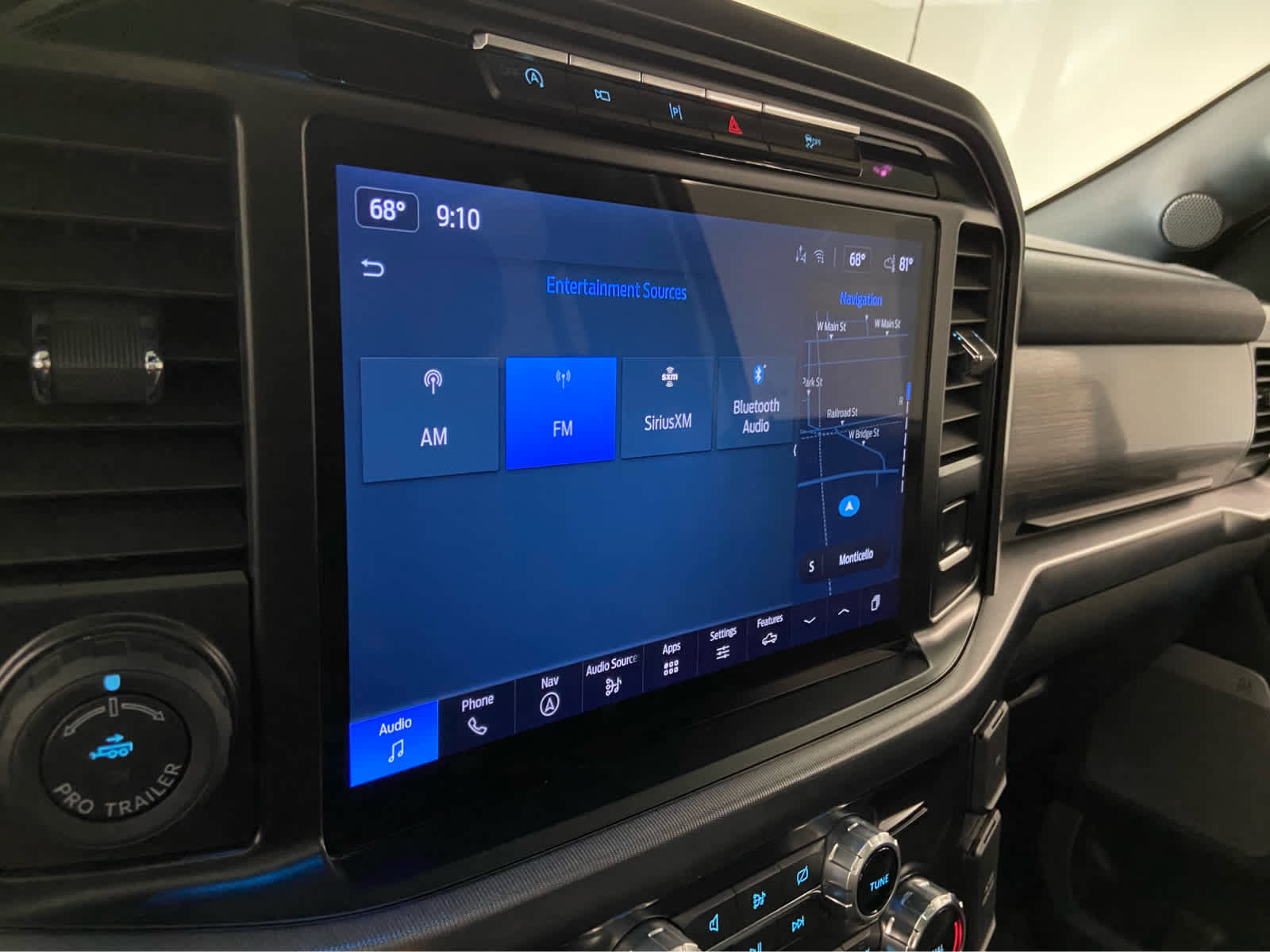 Used 2024 Ford F150 Lariat w/ Bed Utility Package image 29