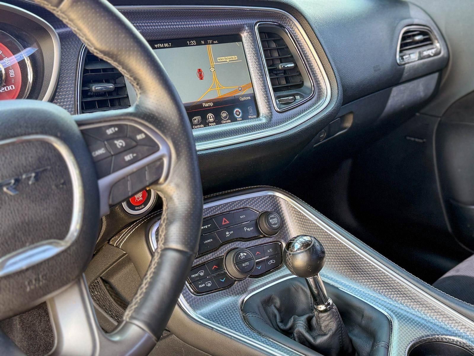 Used 2015 Dodge Challenger SRT Hellcat image 12