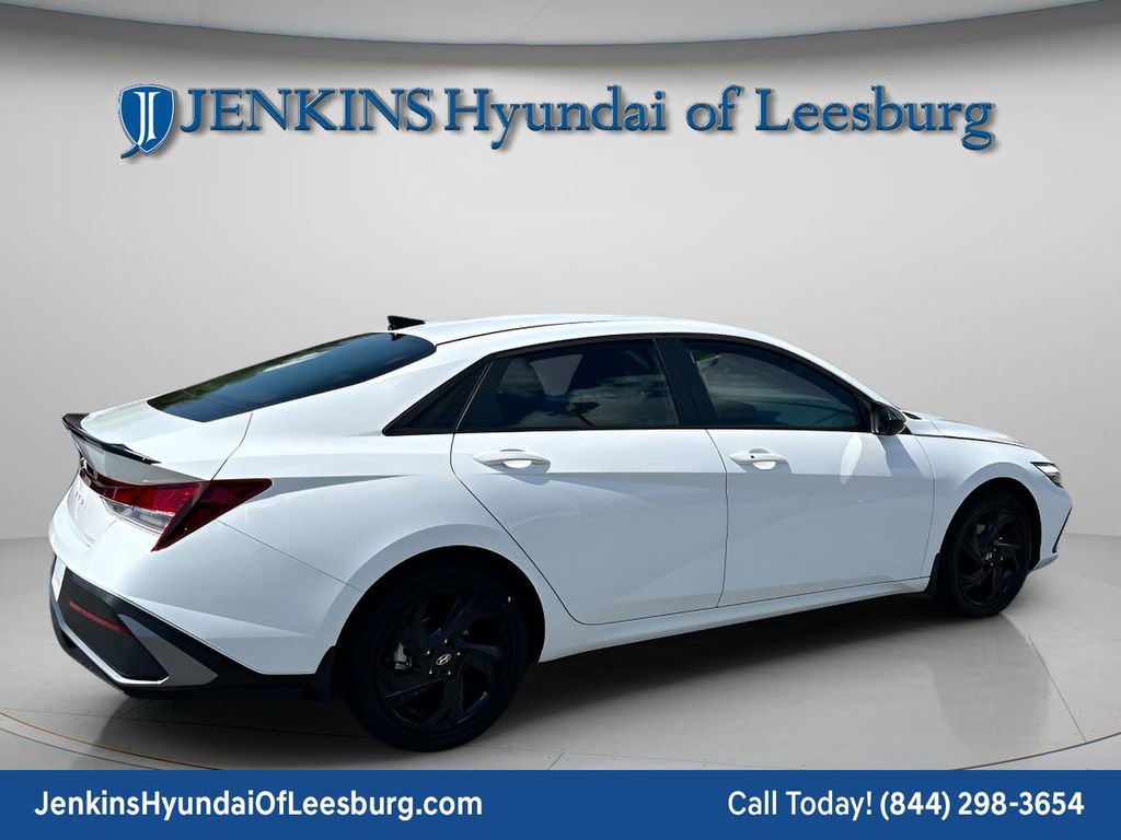 New 2026 Hyundai Elantra Sport image 5