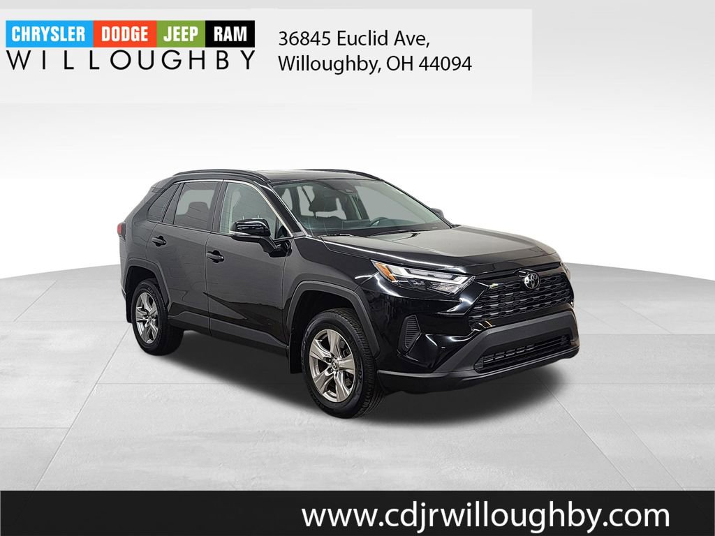 Used 2024 Toyota RAV4 XLE w/ Convenience Package AWD/4WD image 3