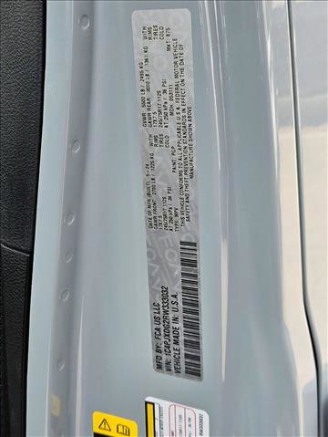 Used 2024 Jeep Wrangler Sport S image 23