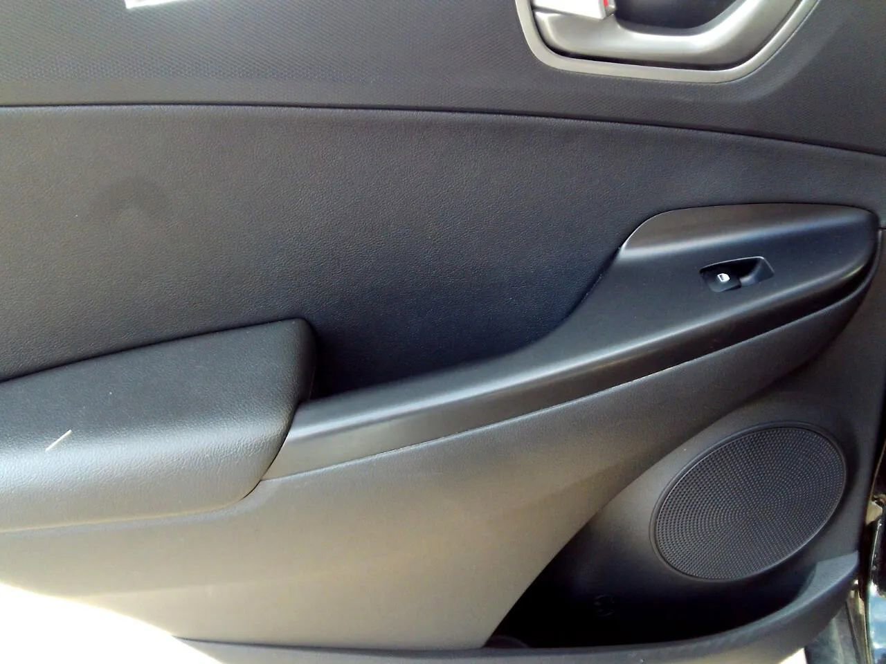 Used 2021 Hyundai Kona Ultimate FWD image 22