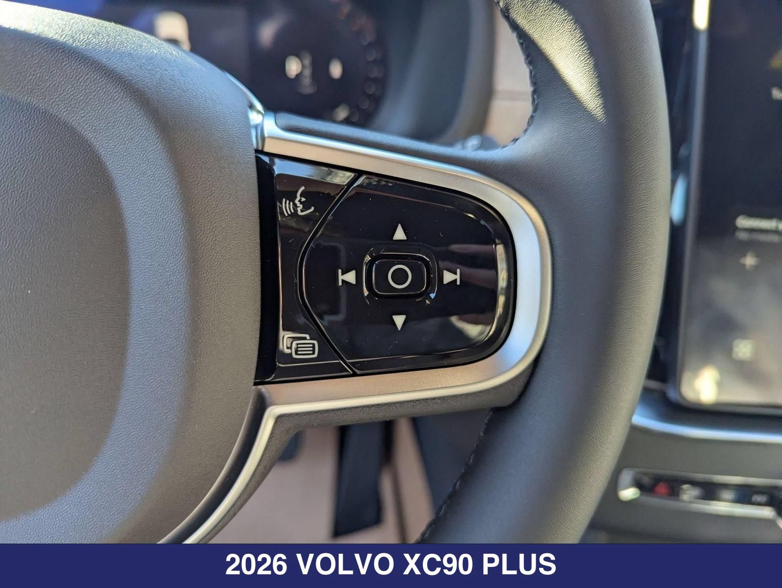 New 2026 Volvo XC90 B6 Plus w/ Protection Package Premier AWD/4WD image 13