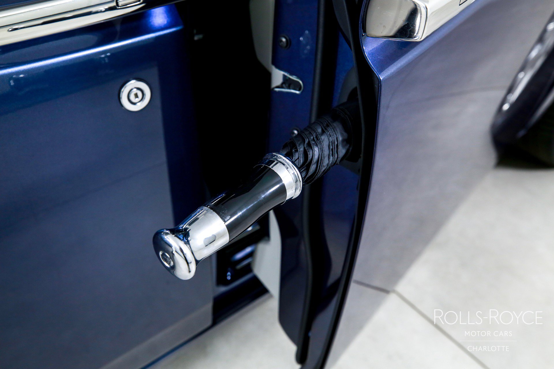 Used 2019 Rolls-Royce Phantom Sedan image 24