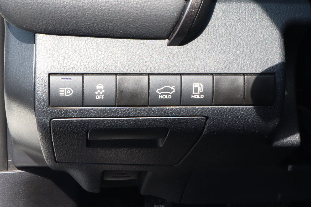 Used 2024 Toyota Camry SE FWD image 15