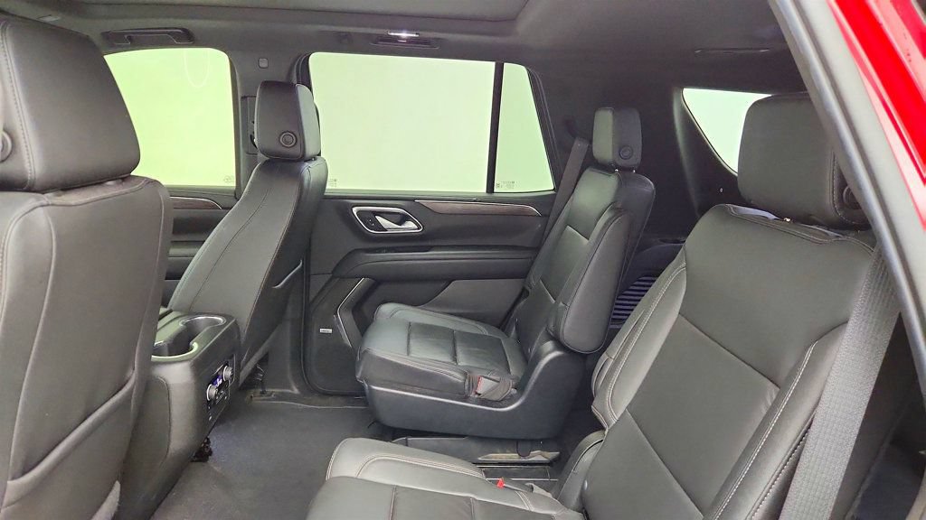 Used 2022 Chevrolet Tahoe LT w/ Luxury Package AWD/4WD image 20