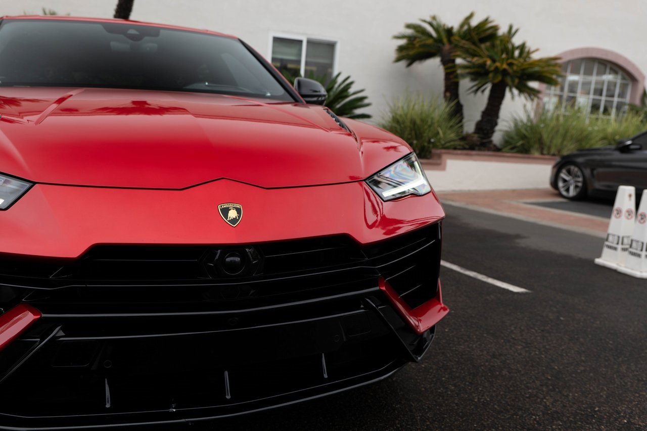 Used 2024 Lamborghini Urus S image 43