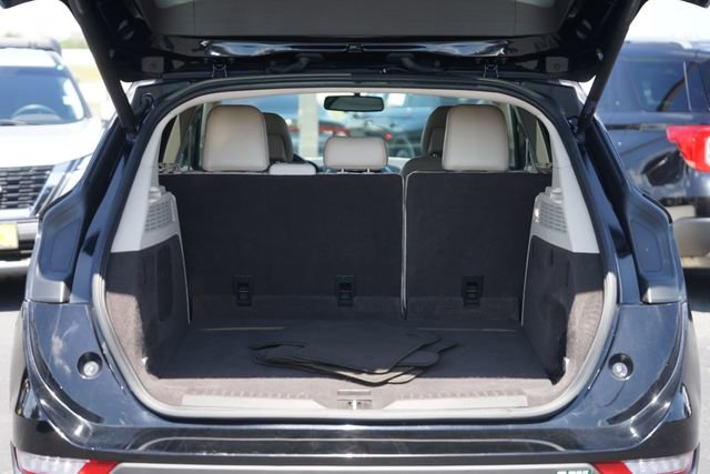 Used 2019 Lincoln MKC Select w/ Select Plus Package FWD image 32