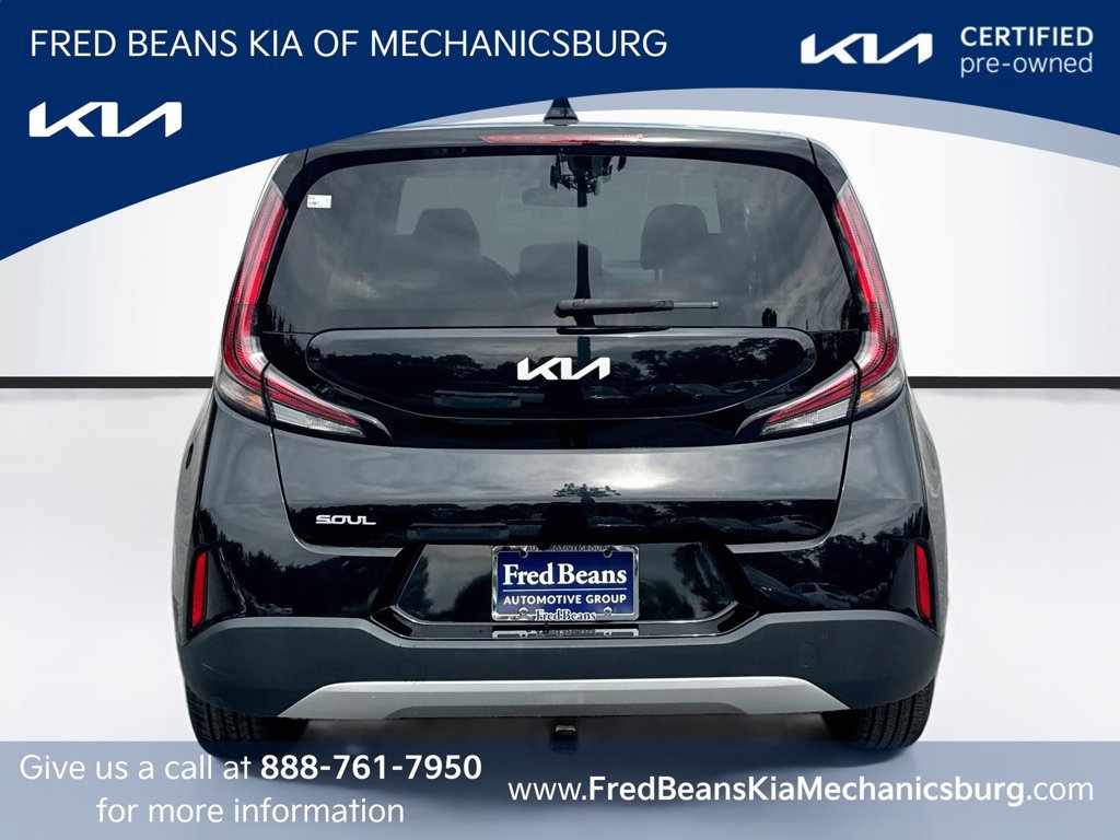 Certified 2023 Kia Soul LX w/ LX Technology Package FWD image 6