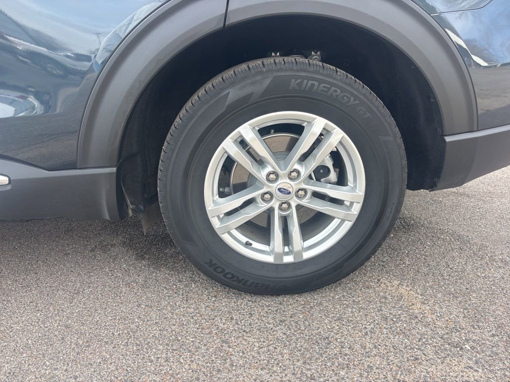 Used 2022 Ford Explorer XLT image 10