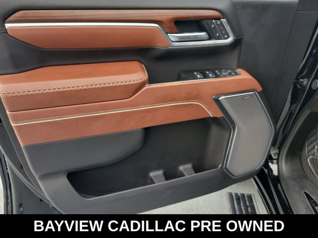 Used 2025 GMC Sierra 3500 Denali Ultimate AWD/4WD image 16