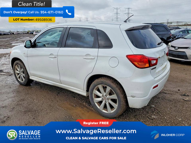 Used 2012 Mitsubishi Outlander Sport SE AWD/4WD image 3