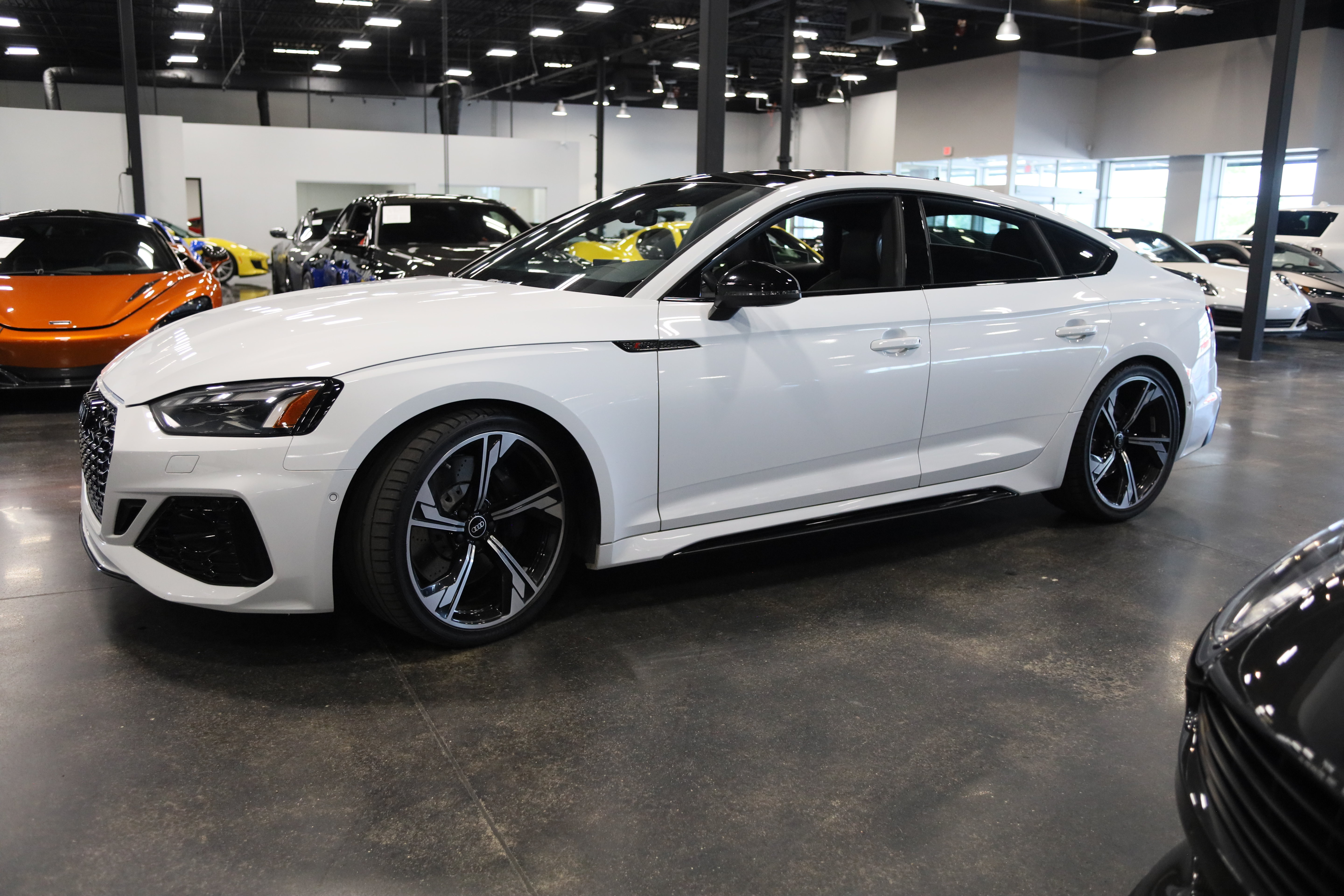 Used 2022 Audi RS 5 Sportback AWD/4WD image 9