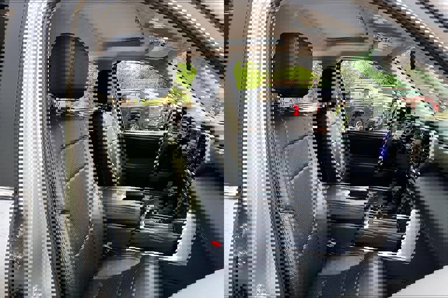 Used 2024 Toyota Sequoia SR5 w/ TRD Off-Road Package AWD/4WD image 9