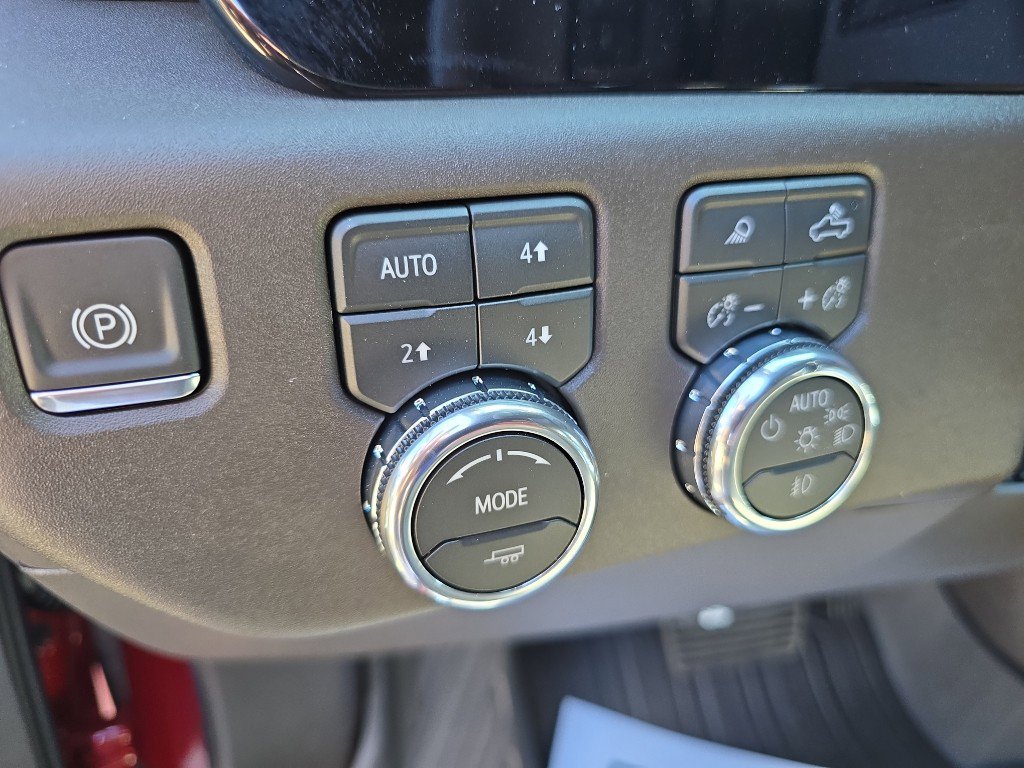 New 2026 GMC Sierra 1500 SLT w/ SLT Premium Package AWD/4WD image 21