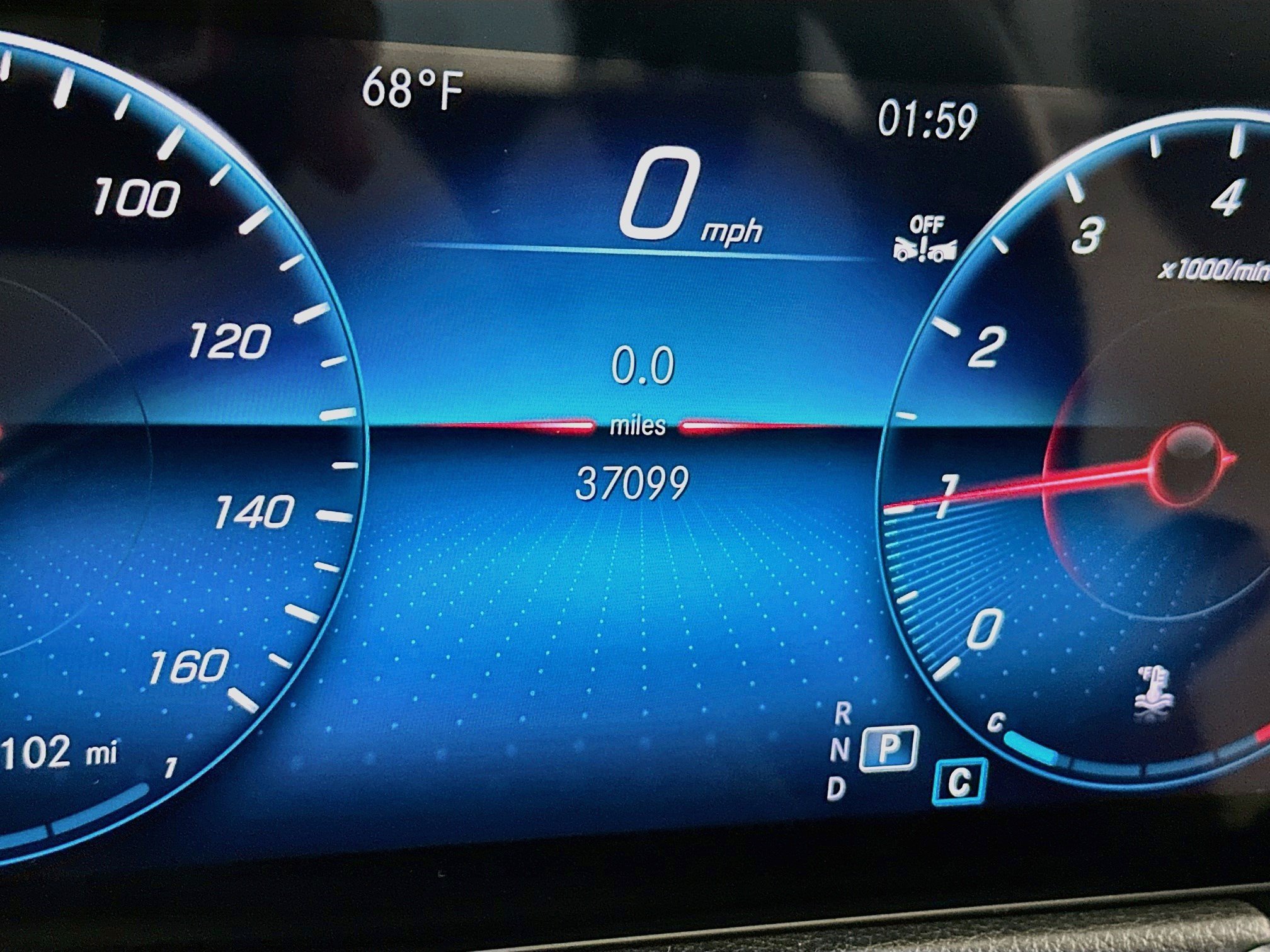 Used 2023 Mercedes-Benz GLB 250 4MATIC w/ AMG Line image 9