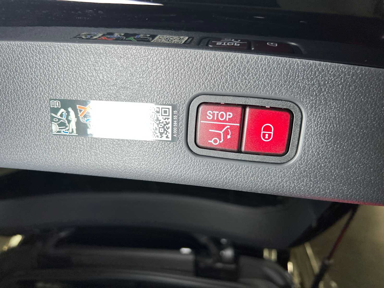 New 2027 Mercedes-Benz GLC 300 4MATIC image 17