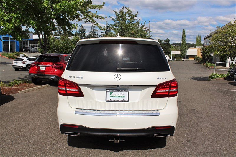 Used 2018 Mercedes-Benz GLS 550 4MATIC image 4