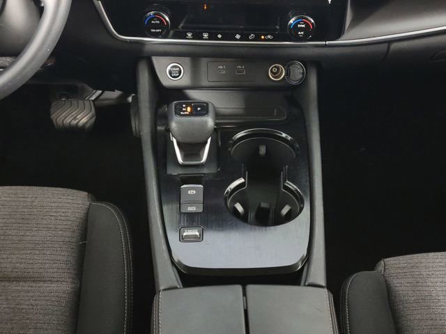Used 2021 Nissan Rogue SV FWD image 25