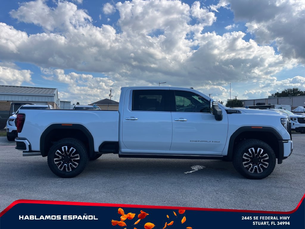 New 2026 GMC Sierra 2500 Denali Ultimate AWD/4WD image 8