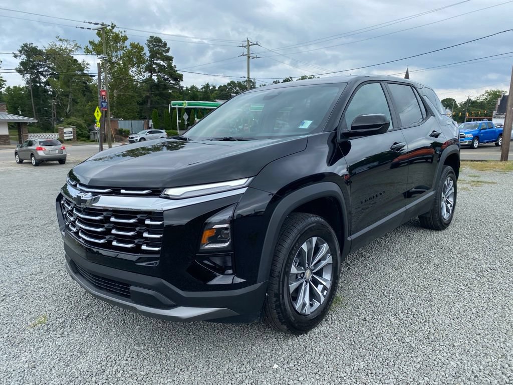 New 2026 Chevrolet Equinox LT w/ Convenience Package II FWD image 7